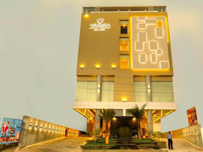 Hotel Vivera Grande Dindigul Esterno foto