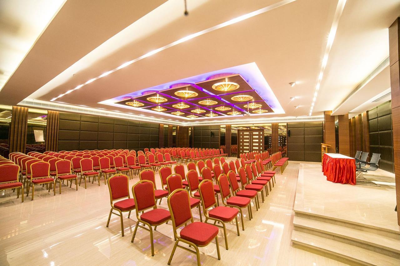Hotel Vivera Grande Dindigul Esterno foto